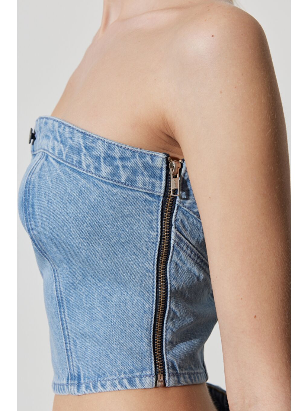 Mavi Slim Fit Dar Kesim %100 Pamuk Kolsuz Crop Jean Jean Bluz-2