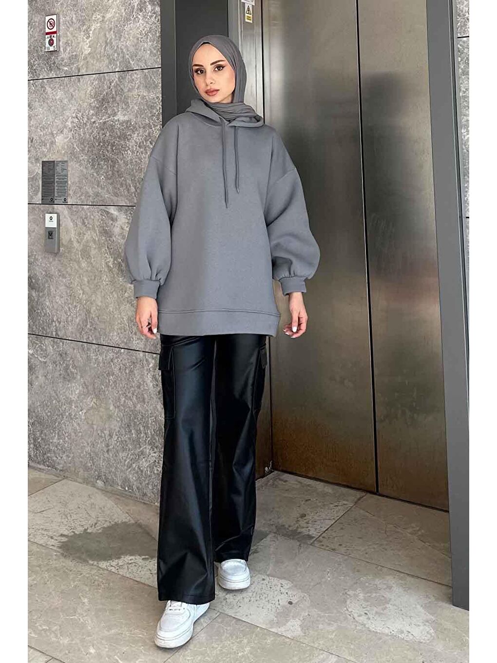 Gri Üç İplik Balon Kol Sweatshirt Füme-1