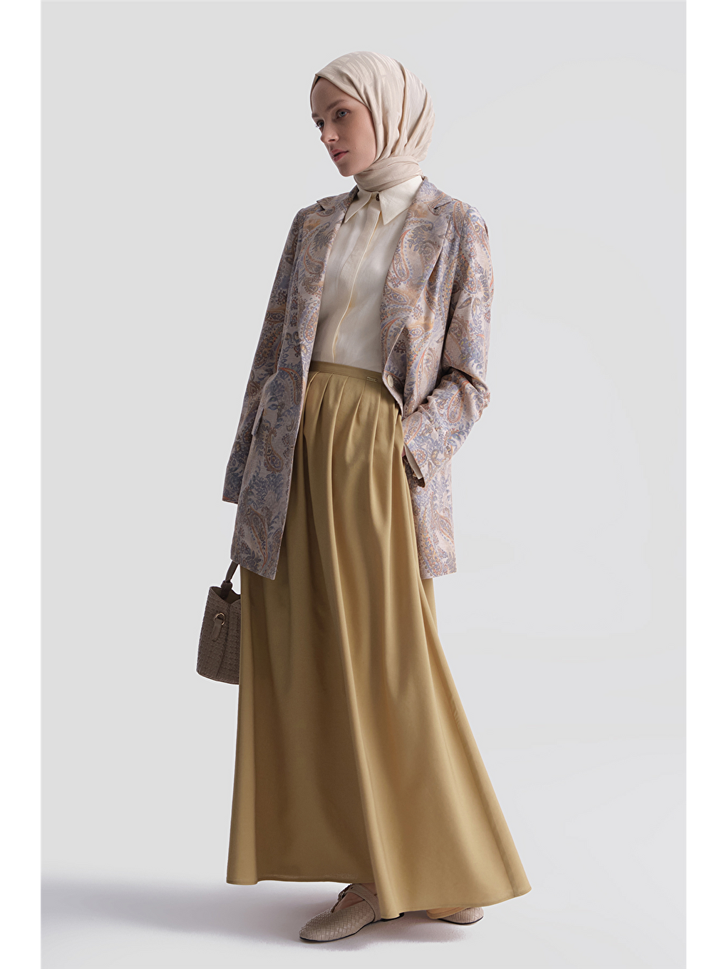 Kahverengi Pileli Viskon Etek Camel-1