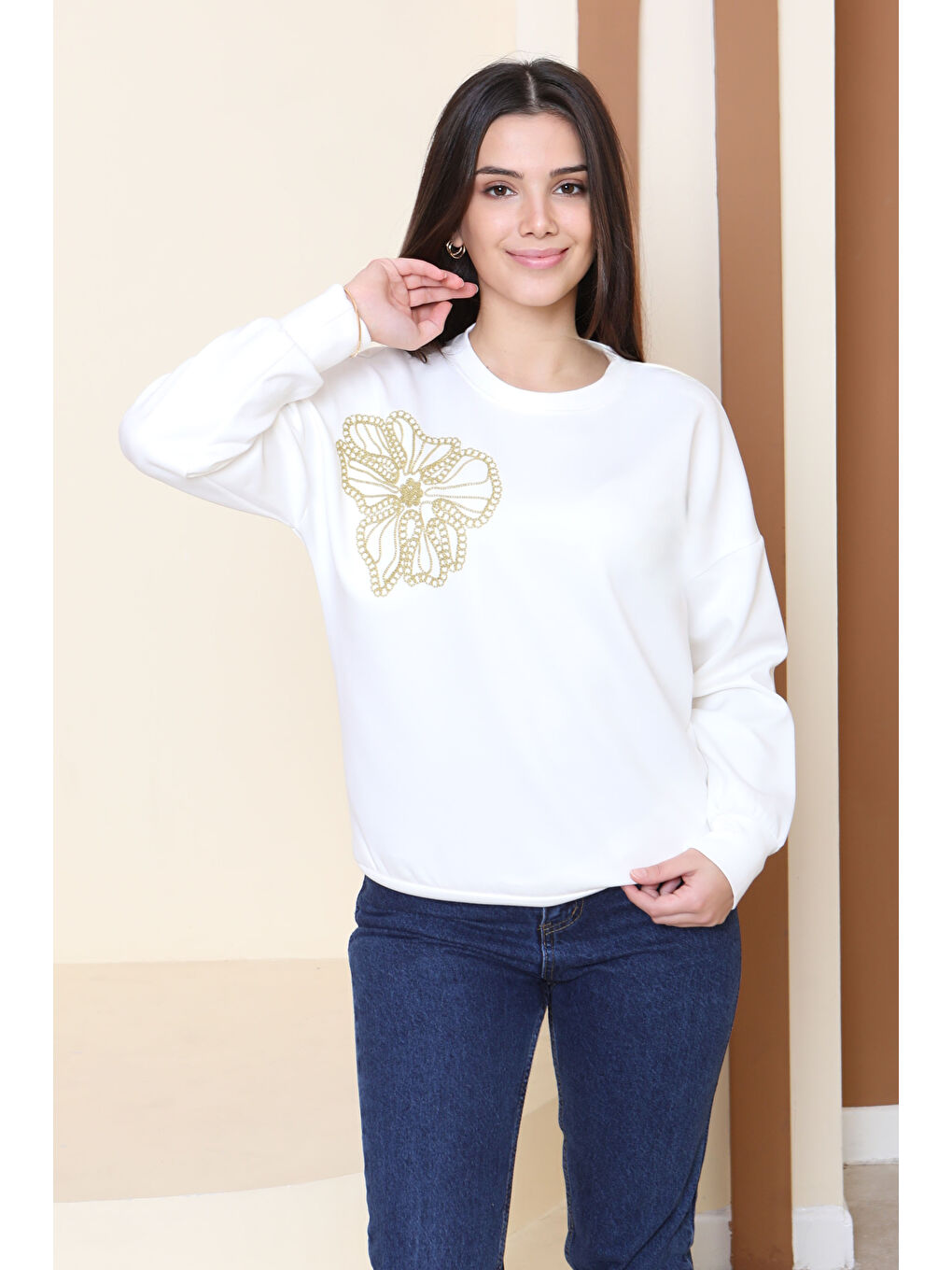 Omuz Çiçek Nakışlı Modal Sweatshirt Beyaz - 27883-BEYAZ-2