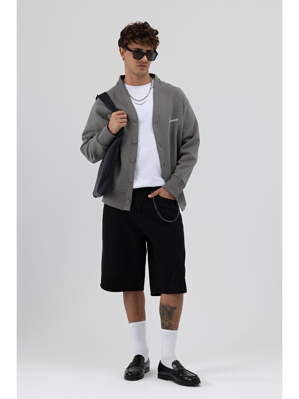 Gri Oversize Düğmeli Sweatshirt Füme