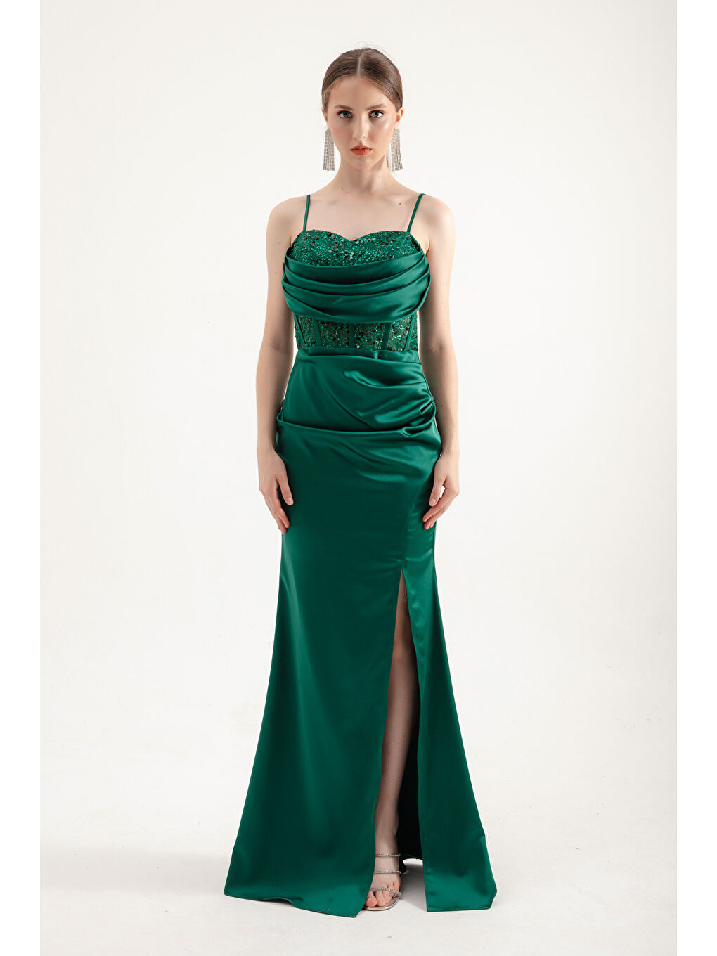 Kadın Zümrüt Yeşili Balen Korse Detaylı Taşlı Saten Uzun Abiye Elbise-3