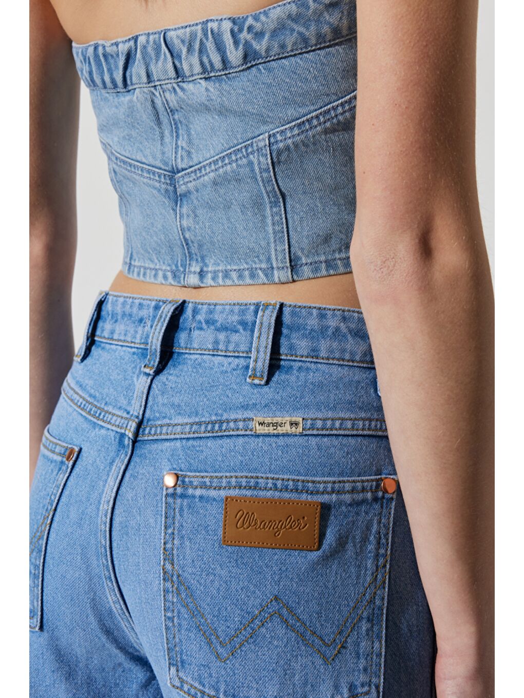 Mavi Slim Fit Dar Kesim %100 Pamuk Kolsuz Crop Jean Jean Bluz-5