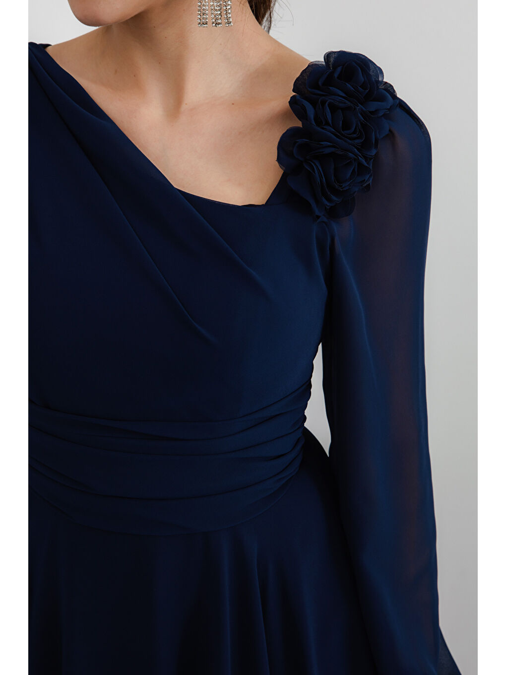 Kadın Lacivert Çiçek Detaylı Midi Abiye Elbise-3