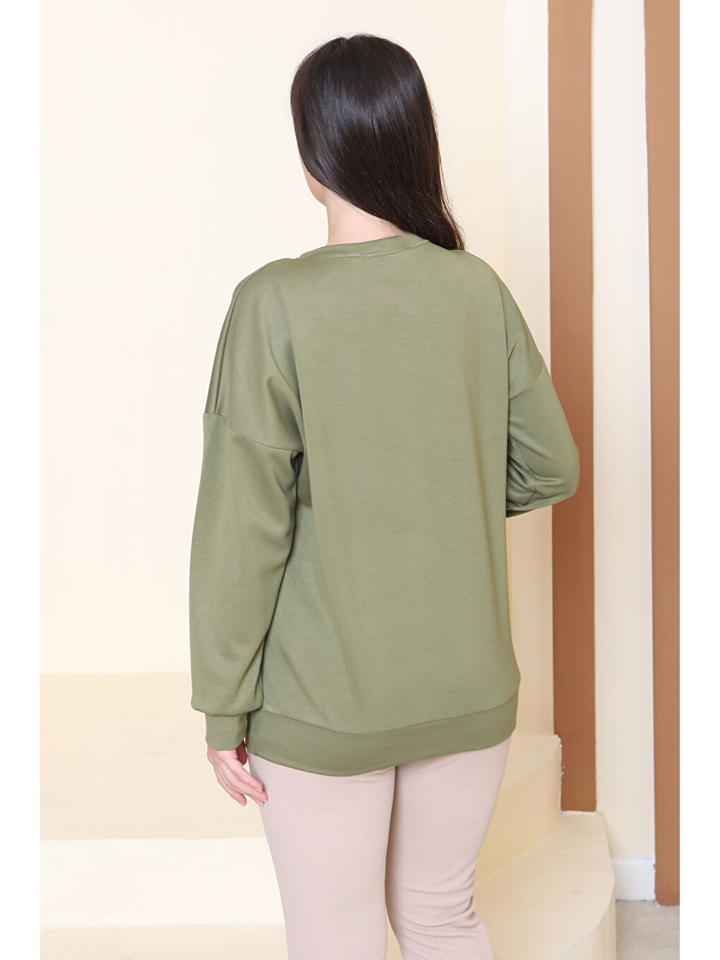 Omuz Çiçek Nakışlı Modal Sweatshirt Haki - 27883-HAKI-3