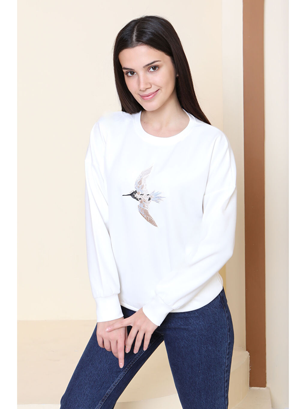 Kuş Nakışlı Modal Sweatshirt Beyaz - 27882-BEYAZ-1