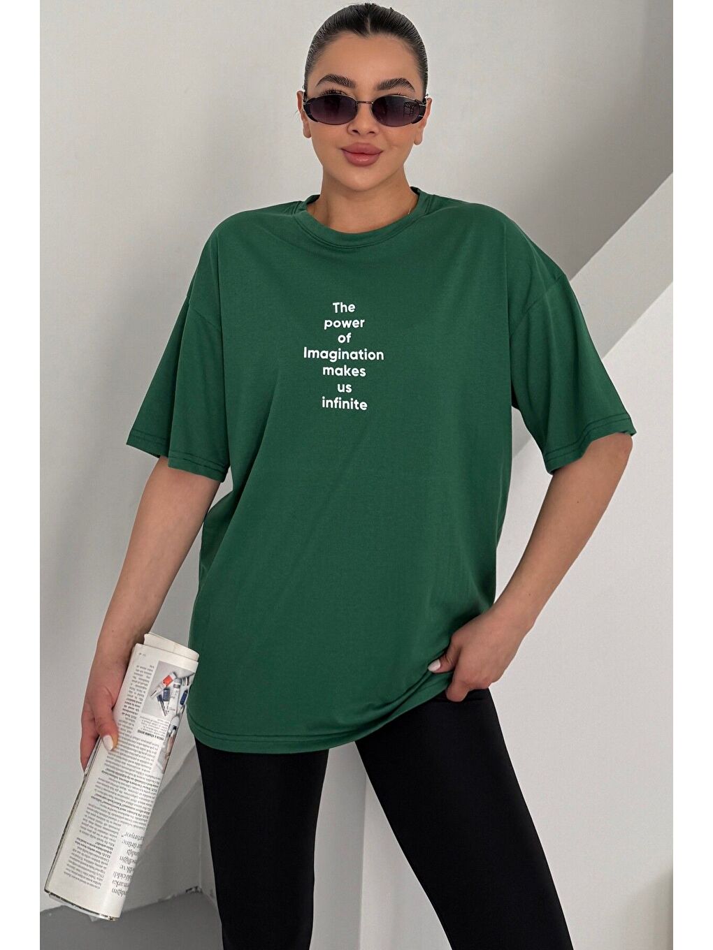 Kadın Yeşil Bisiklet Yaka The Power Yazılı Baskılı Oversize T Shirt-4