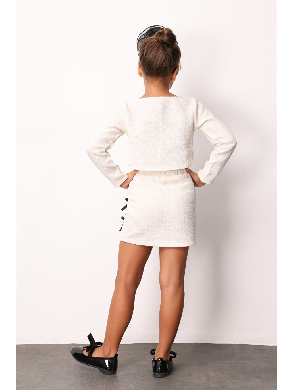 Ekru Krem  Fiyonk Detaylı Kız Çocuk Etek Ceket Takım - Silvana-3