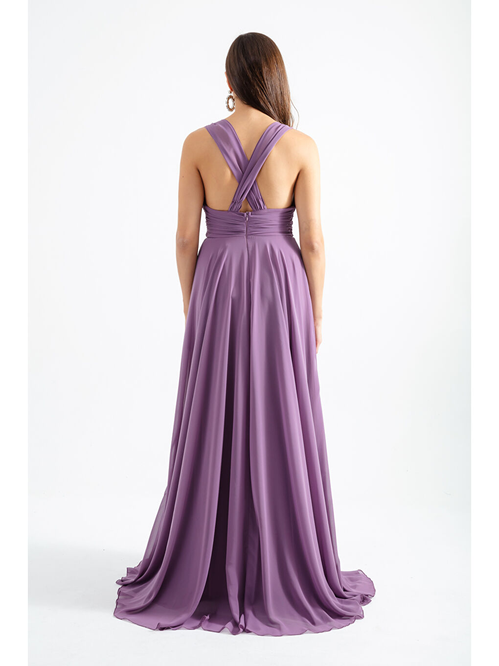 Lila Kadın Lavanta Sırtı Çapraz Askılı Yırtmaçlı Şifon Uzun Abiye Elbise-3
