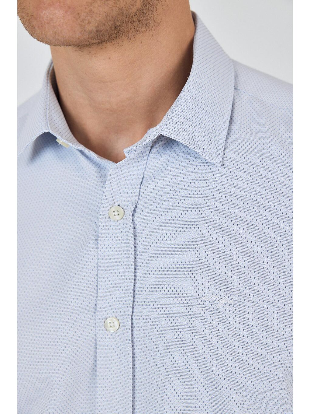 Lacivert Uzun Kol Desenli Armürlü Sert Yaka Cepsiz Pamuklu Classic Slim Fit Gömlek 1004250184-3