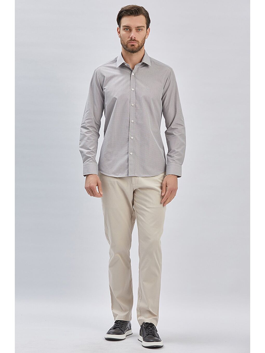 Gri Uzun Kollu Bez Ayağı Sert Yaka Cepsiz Pamuklu Klasik Slim Fit Dar Kesim Gömlek 1004240230