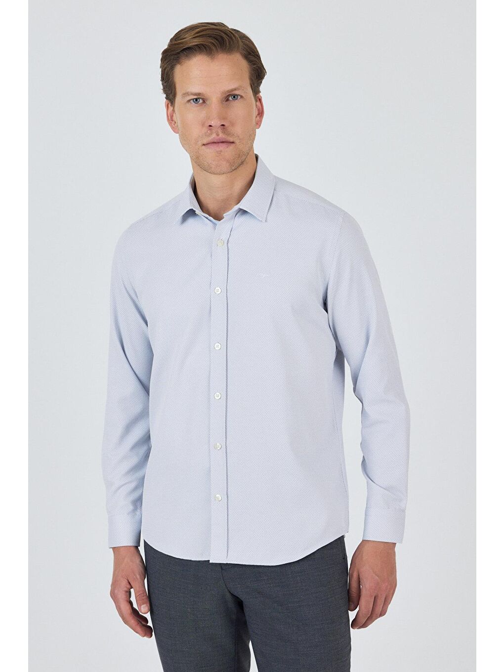 Lacivert Uzun Kol Desenli Armürlü Sert Yaka Cepsiz Pamuklu Classic Slim Fit Gömlek 1004250184-4