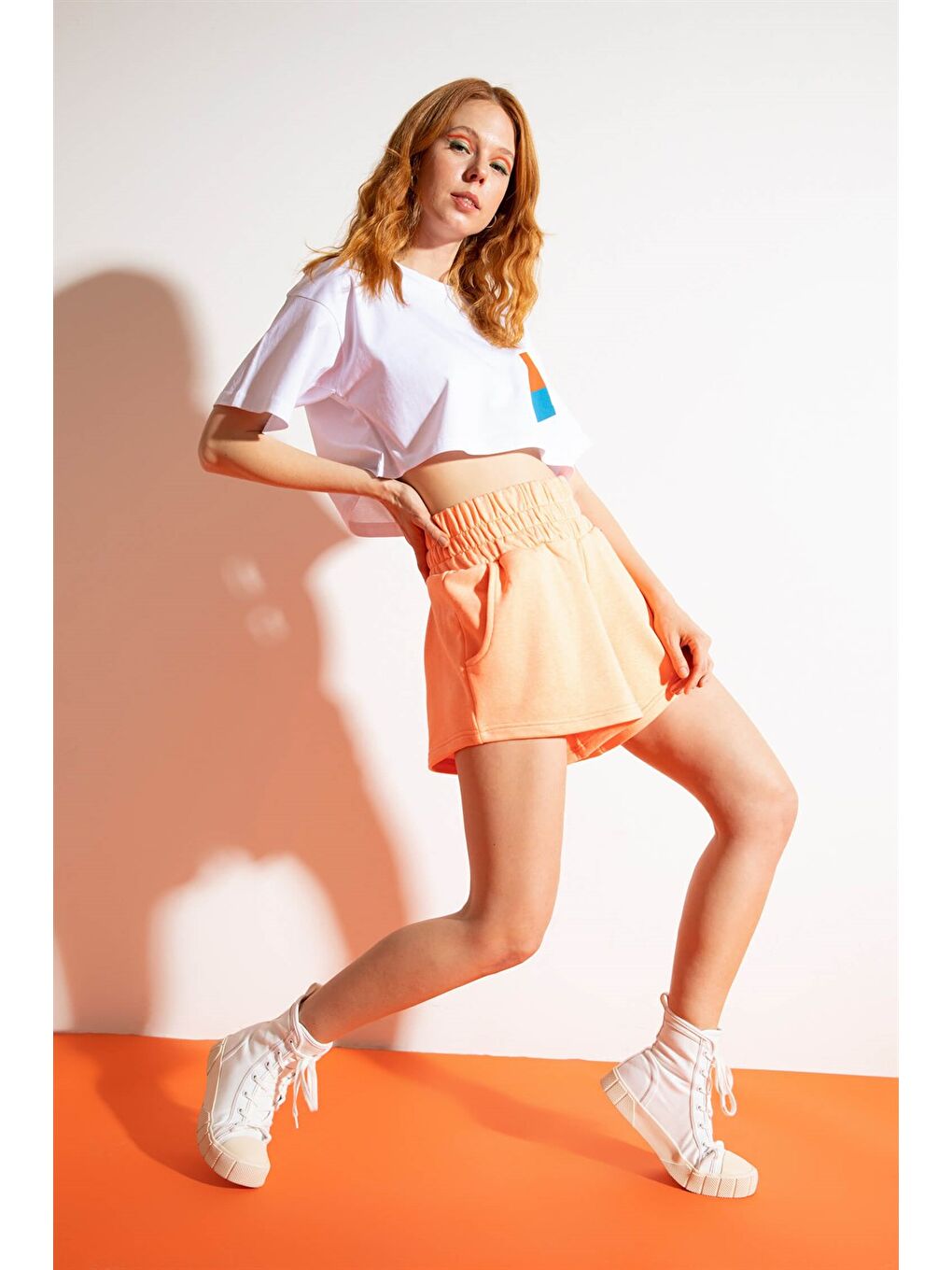 Kadın Kısa High Life Beyaz T-Shirt-2