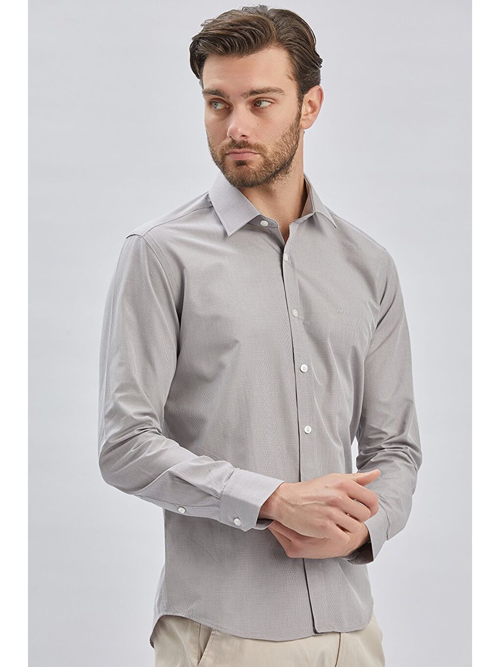 Gri Uzun Kollu Bez Ayağı Sert Yaka Cepsiz Pamuklu Klasik Slim Fit Dar Kesim Gömlek 1004240230-2