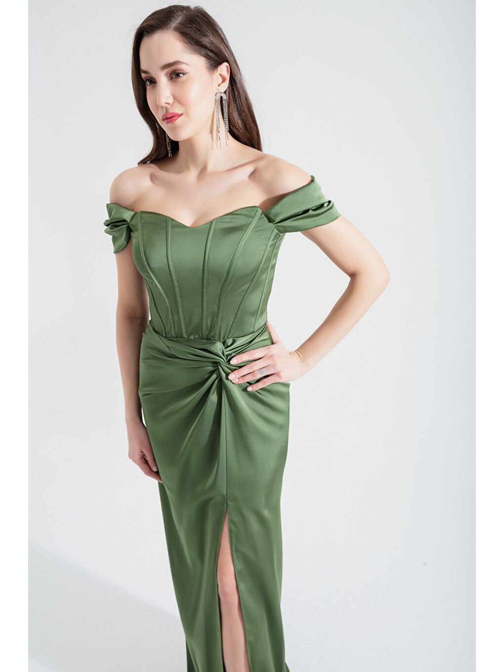 Kadın Yeşil Balen Korseli Uzun Saten Abiye Elbise-3