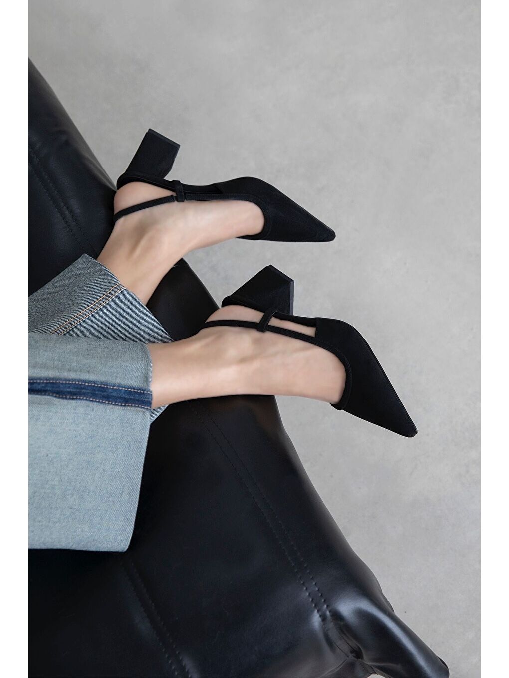 Karla Kadın Topuklu Süet  Ayakkabı Siyah-1