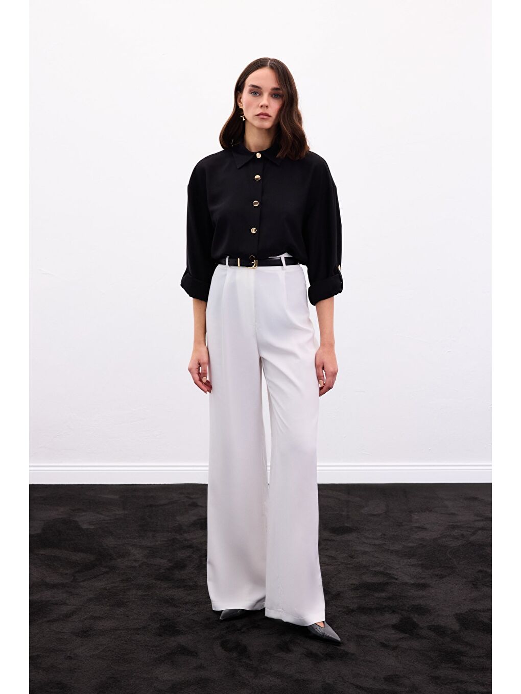 Çıtçıt Detaylı Gömlek - Siyah-5