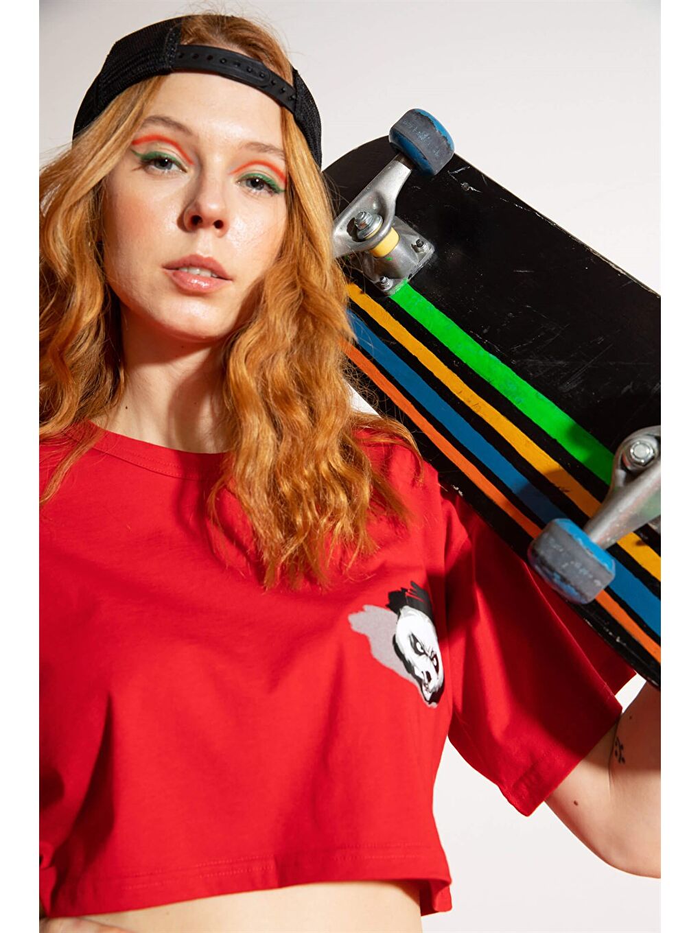 Kadın Kısa Shadow Panda Kırmızı T-Shirt-3