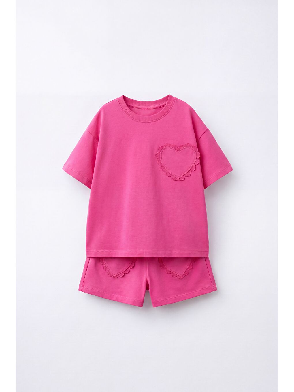 Kız Çocuk Pamuklu Pembe Kalp Cepli T-Shirt Şort Takım