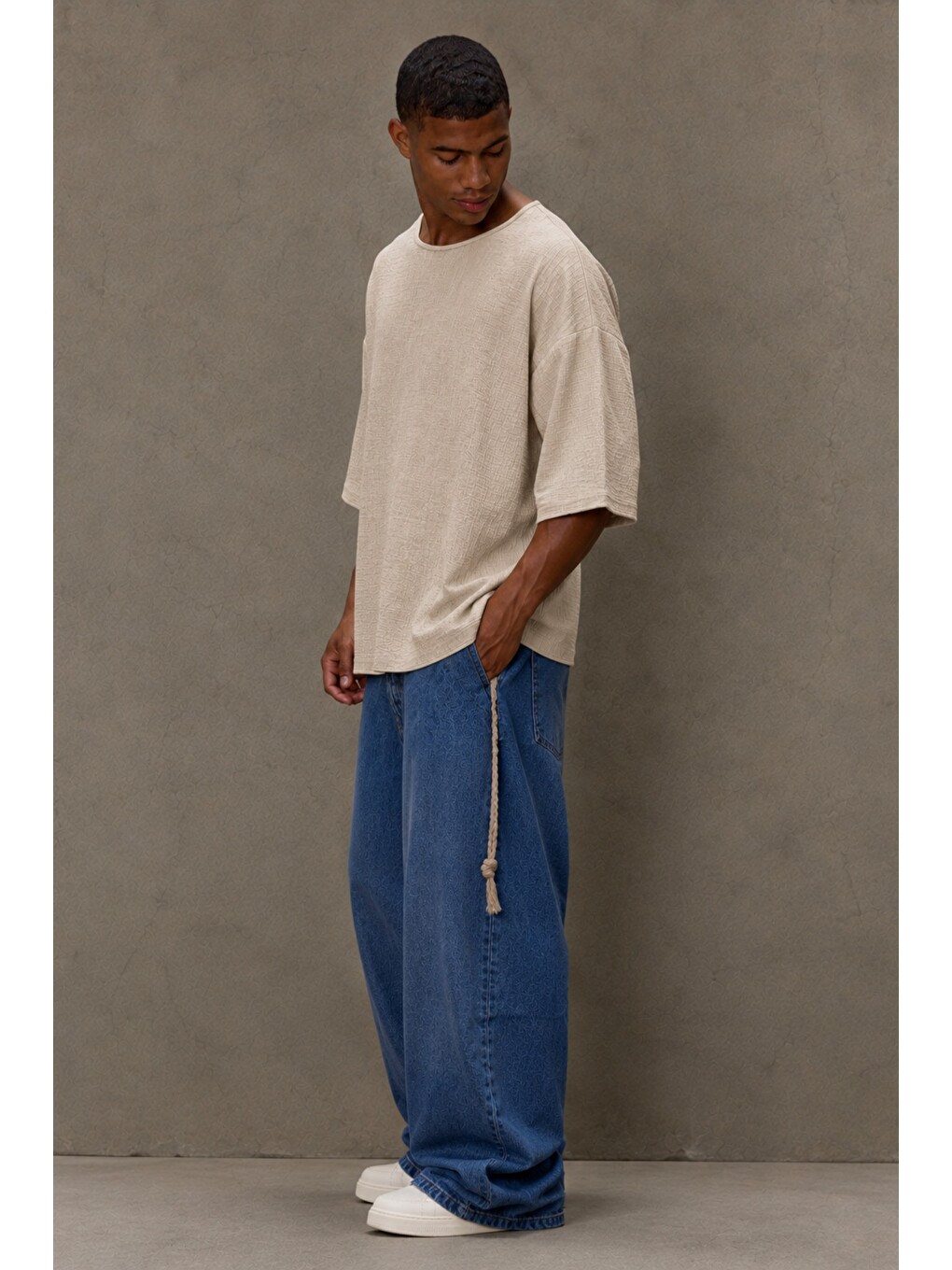 Bej Erkek Oversize Keten Görünümlü Basic Tişört – Salaş Kesim Bisiklet Yaka Günlük Streetwear T-shirt-1