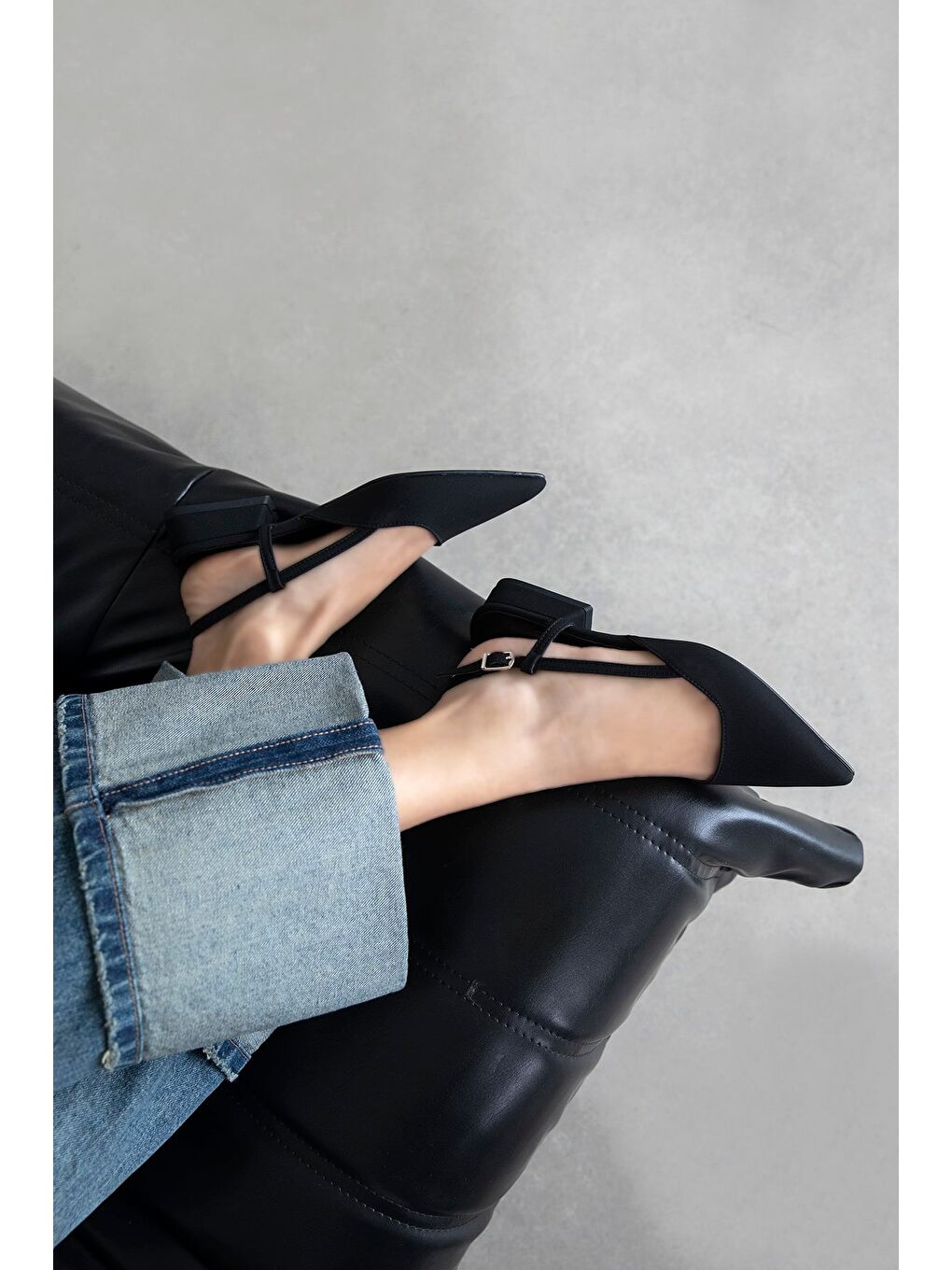 Chrest Kadın Topuklu Kumaş  Ayakkabı Siyah-1