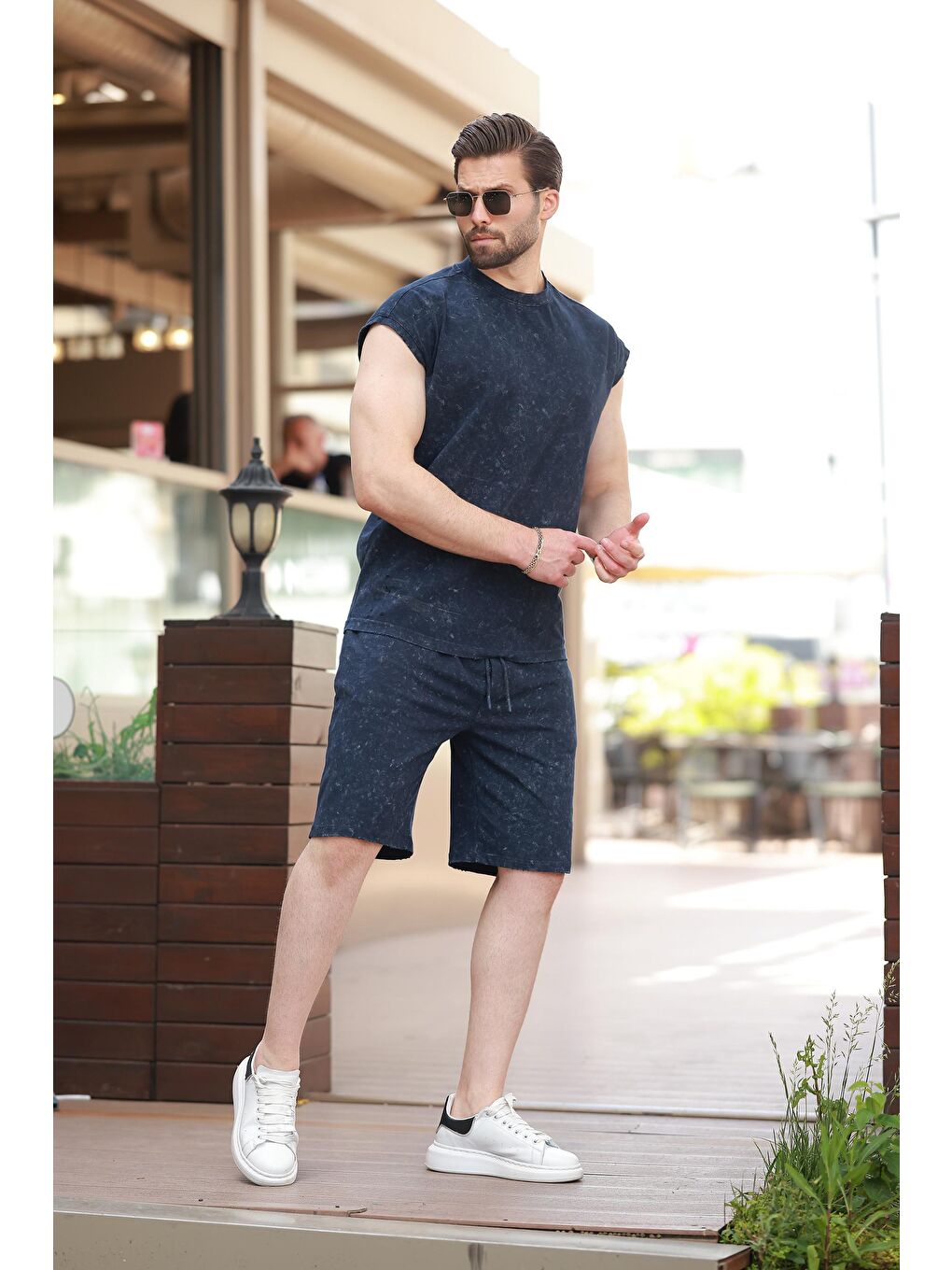 Lacivert Basic Erkek Yırtık Detaylı Şort T-Shirt Takım E7319-1