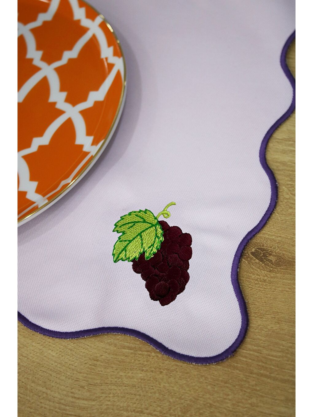 Juvi Üzüm Nakış Detaylı Amerikan Servis 30x45 cm - Mor Tasarım-1