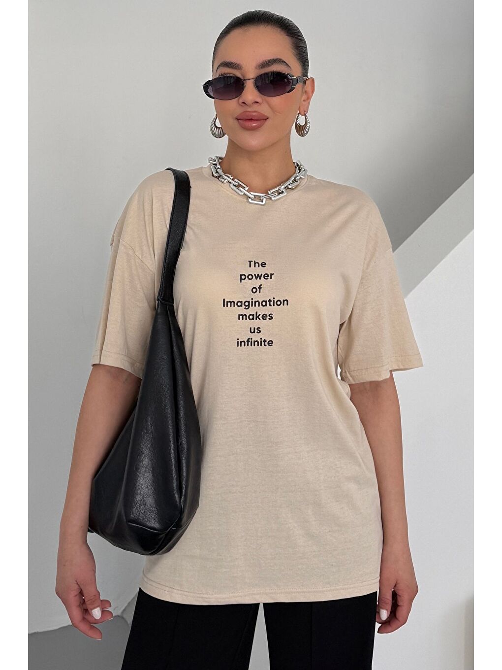 Kadın Bej Bisiklet Yaka The Power Yazılı Baskılı Oversize T Shirt
