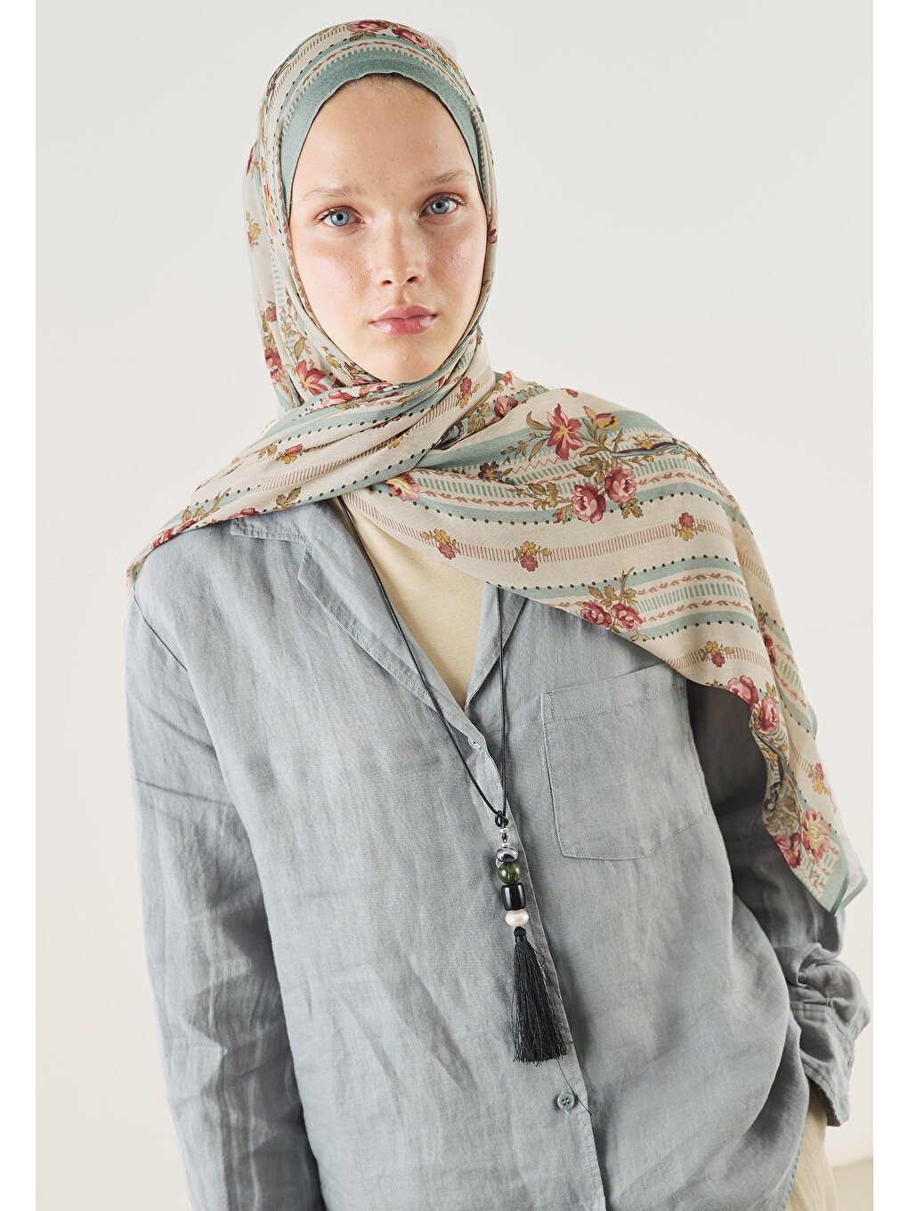 Floral Touch Desen Soft Viskon Şal Açık Mavi-1