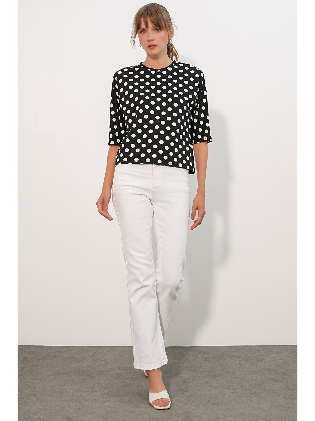Kadın Puantiyeli Oversize Bluz 40010 - Siyah-1