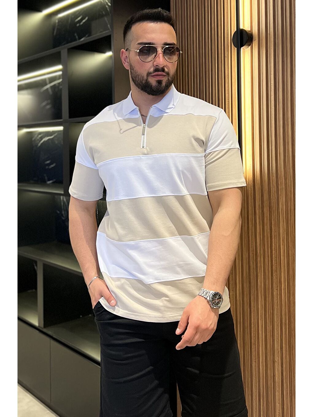 Beyaz Polo Yaka Yarım Fermuarlı Erkek Tişört