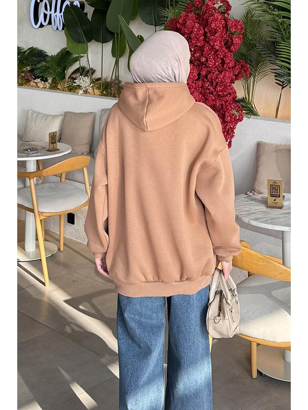 Kahverengi Üç İplik Kanguru Cep Sweatshirt Sütlü Kahve-3
