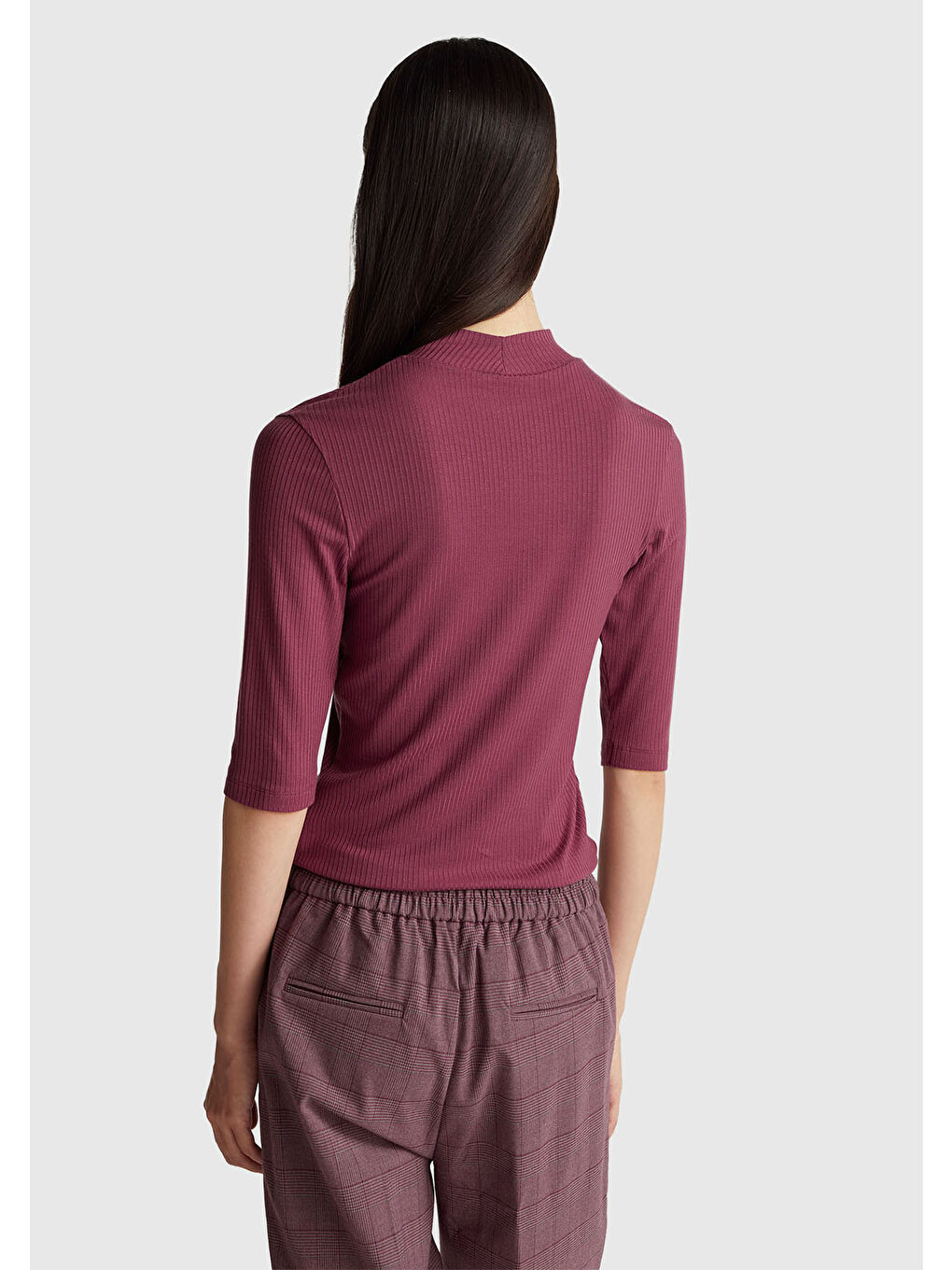 Kadın Mürdüm Liyosel Karşımlı Yarım Kol Slim Fit Dik Yaka T-Shirt-2