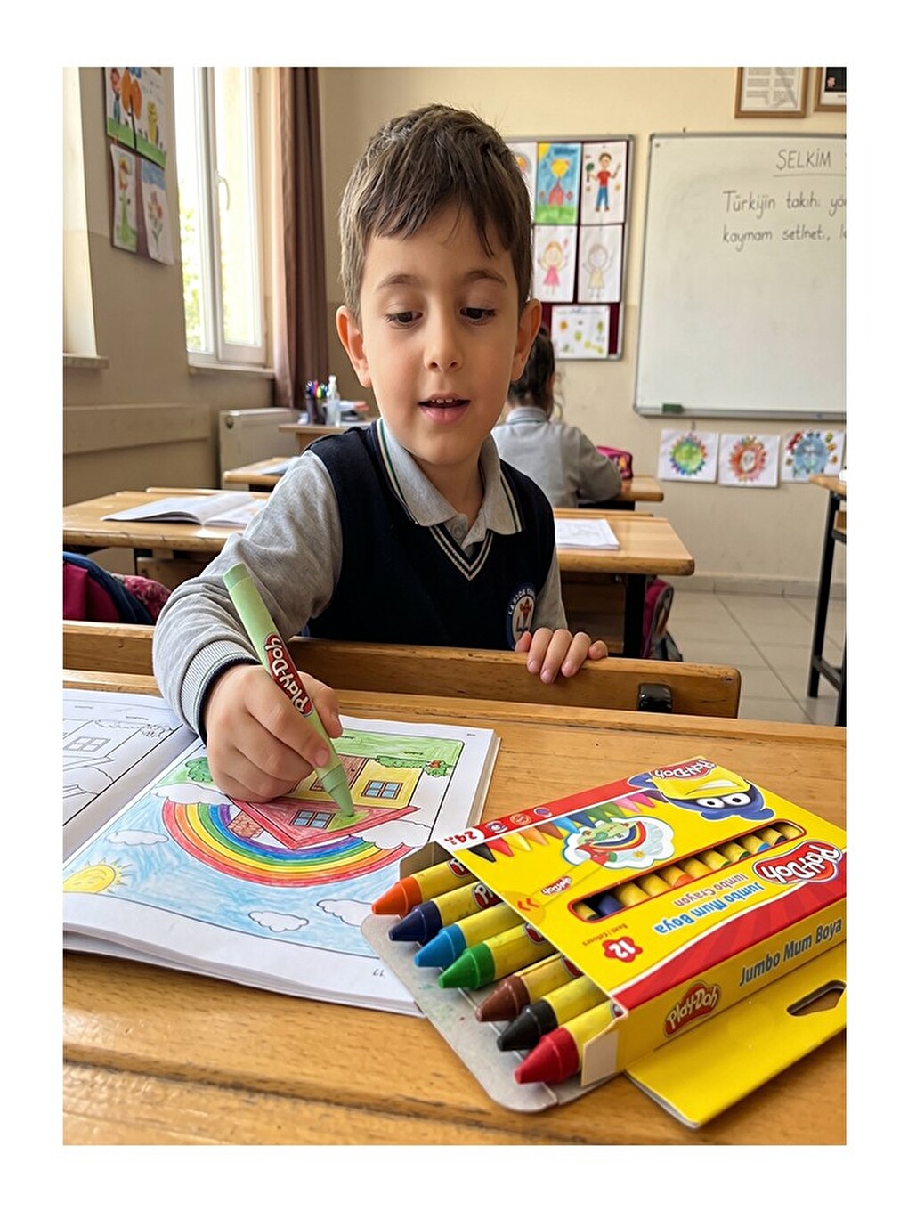 Jumbo Mum Boya 12 Li 1 Paket 12 Renk Mumboya Elleri Kirletmeyen Yıkanabilir Silinebilir Karton Kutu-3