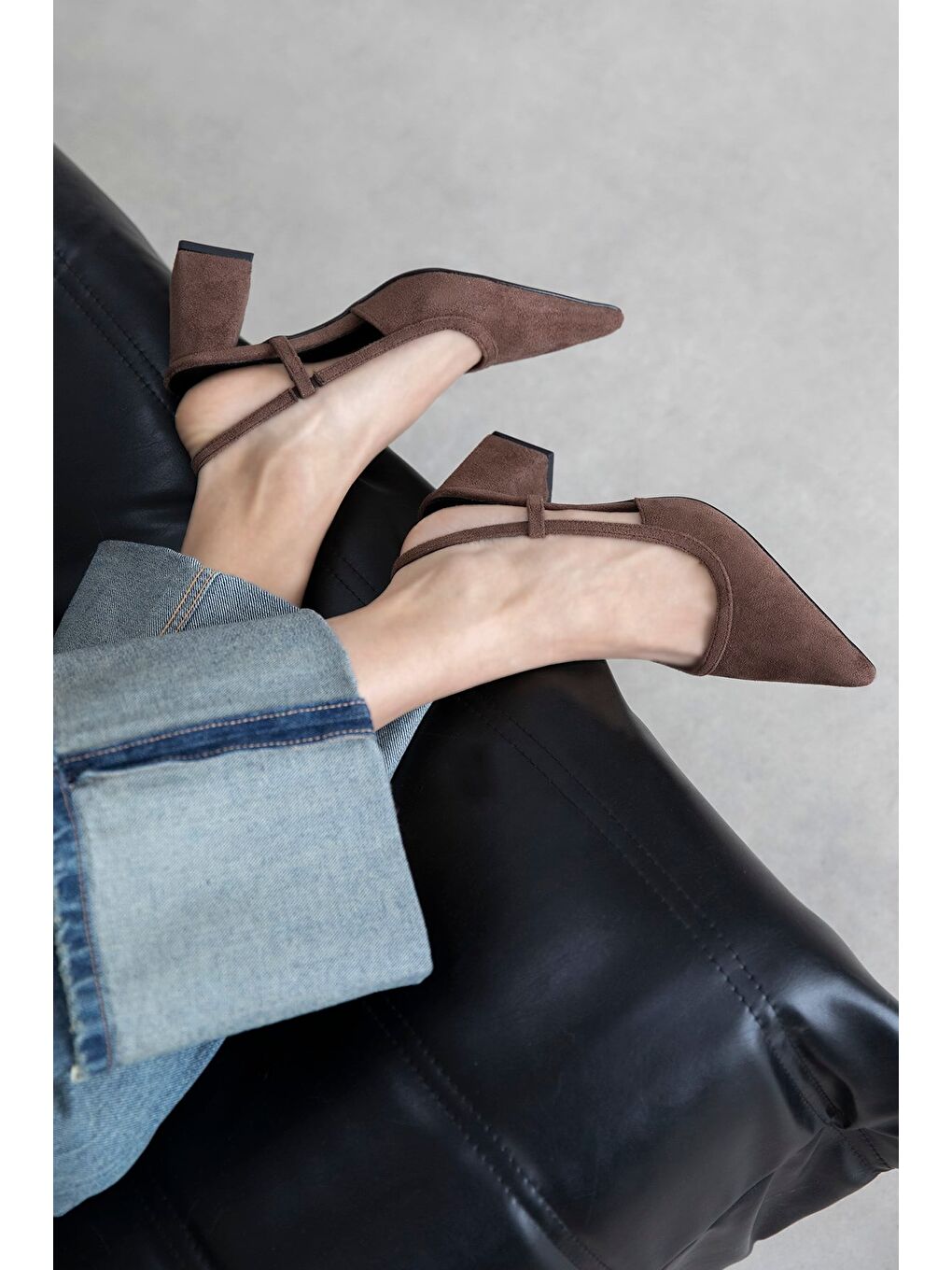 Kahverengi Karla Kadın Topuklu Süet  Ayakkabı Kahve-1