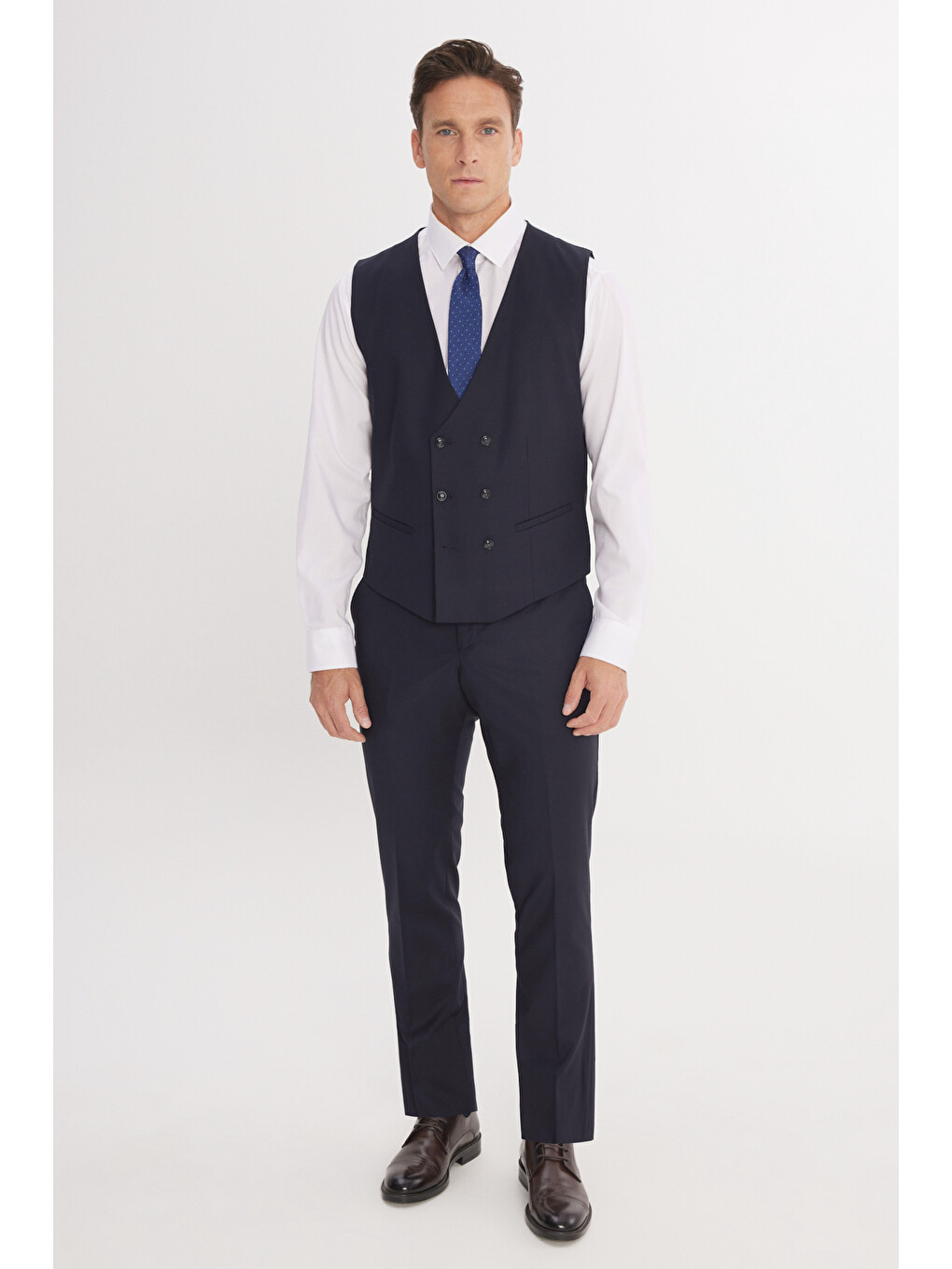 Mavi Erkek Koyu Lacivert-Beyaz Slim Fit Mono Yaka Kareli Kapak Cepli Yelekli Takım Elbise-3