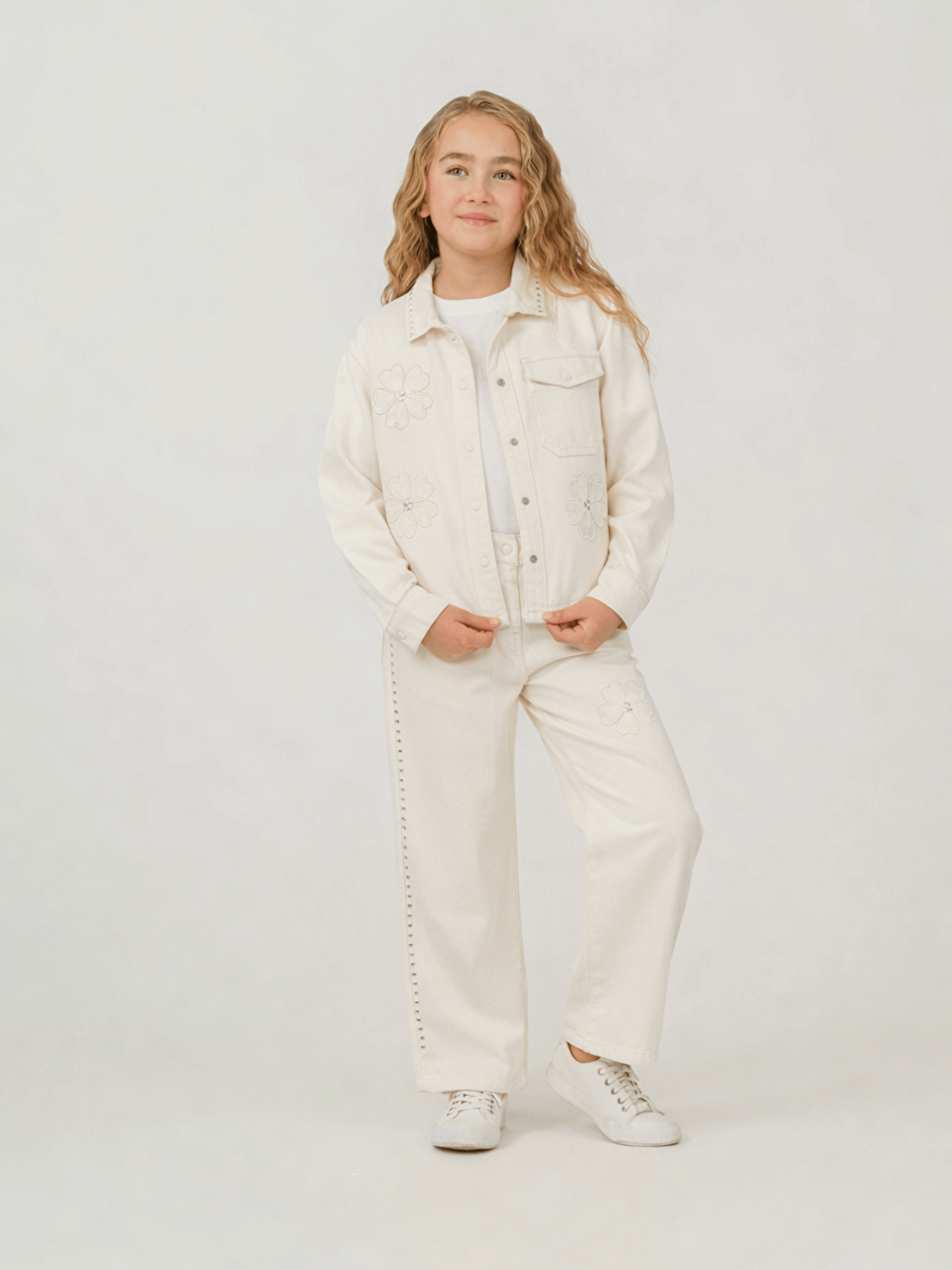 Beyaz Pamuklu Ceket Pantolon Tişörtlü Kız Çocuk 3lü Takım-1