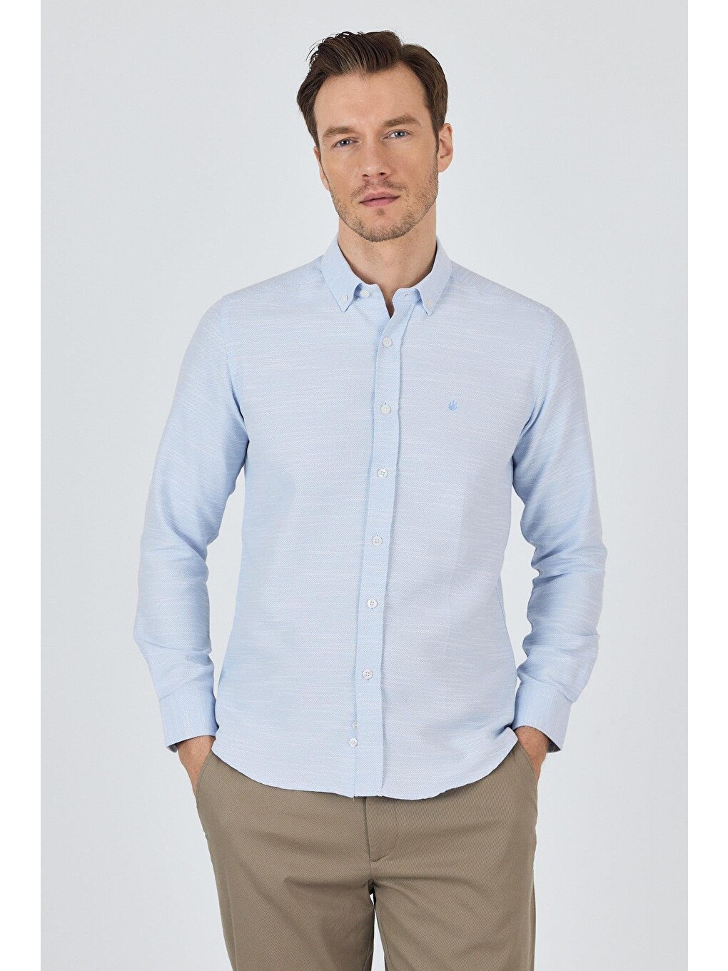 Mavi Uzun Kol Desenli Armürlü Düğmeli Yaka Cepsiz Pamuklu Classic Slim Fit Gömlek 1004250205