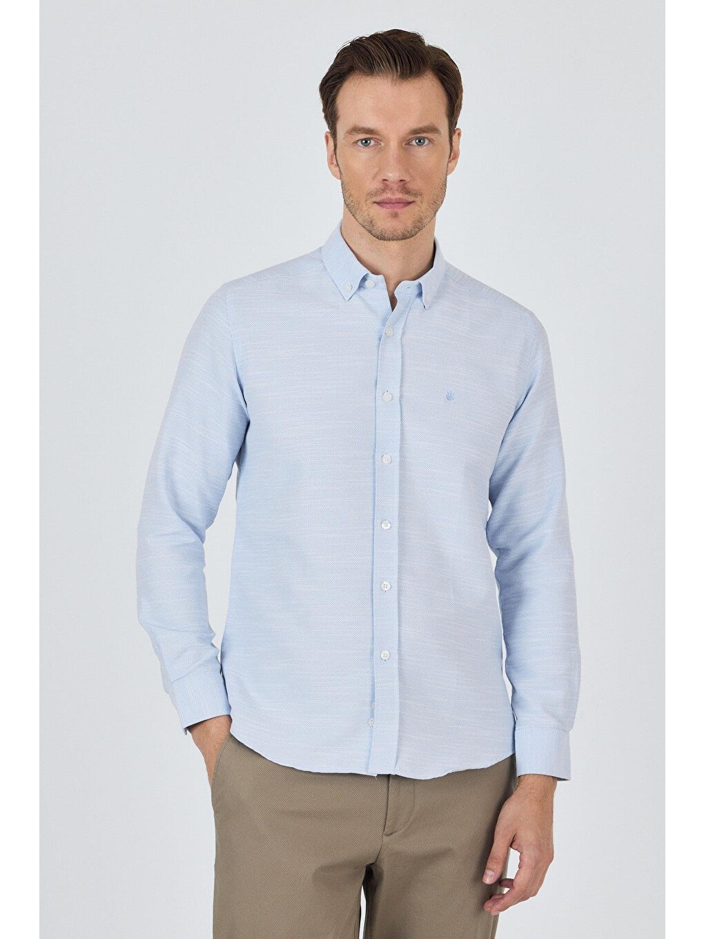 Mavi Uzun Kol Desenli Armürlü Düğmeli Yaka Cepsiz Pamuklu Classic Slim Fit Gömlek 1004250205-3