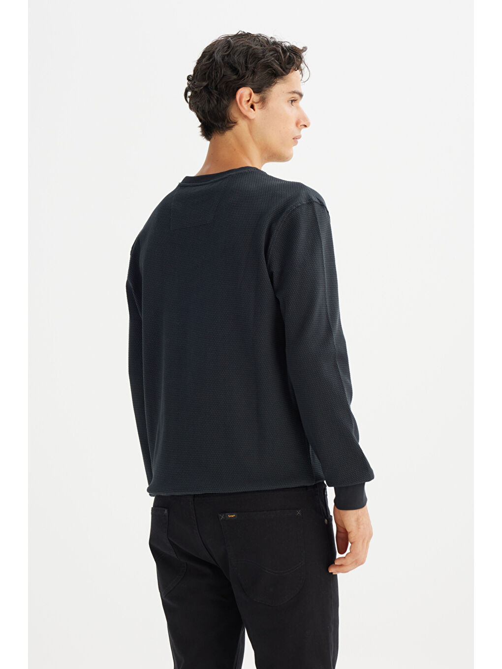 Siyah %100 Pamuk Regular Fit Normal Kesim Bisiklet Yaka Logo Detaylı Sweatshirt-4