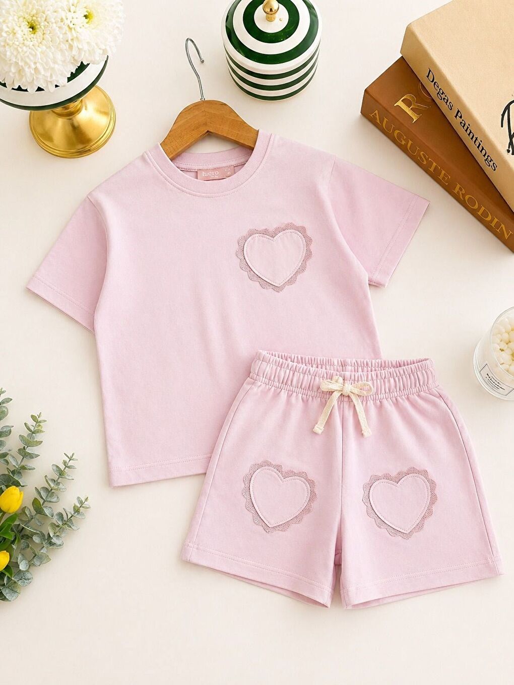 Kız Çocuk Pamuklu Lila Kalp Cepli T-Shirt Şort Takım-1