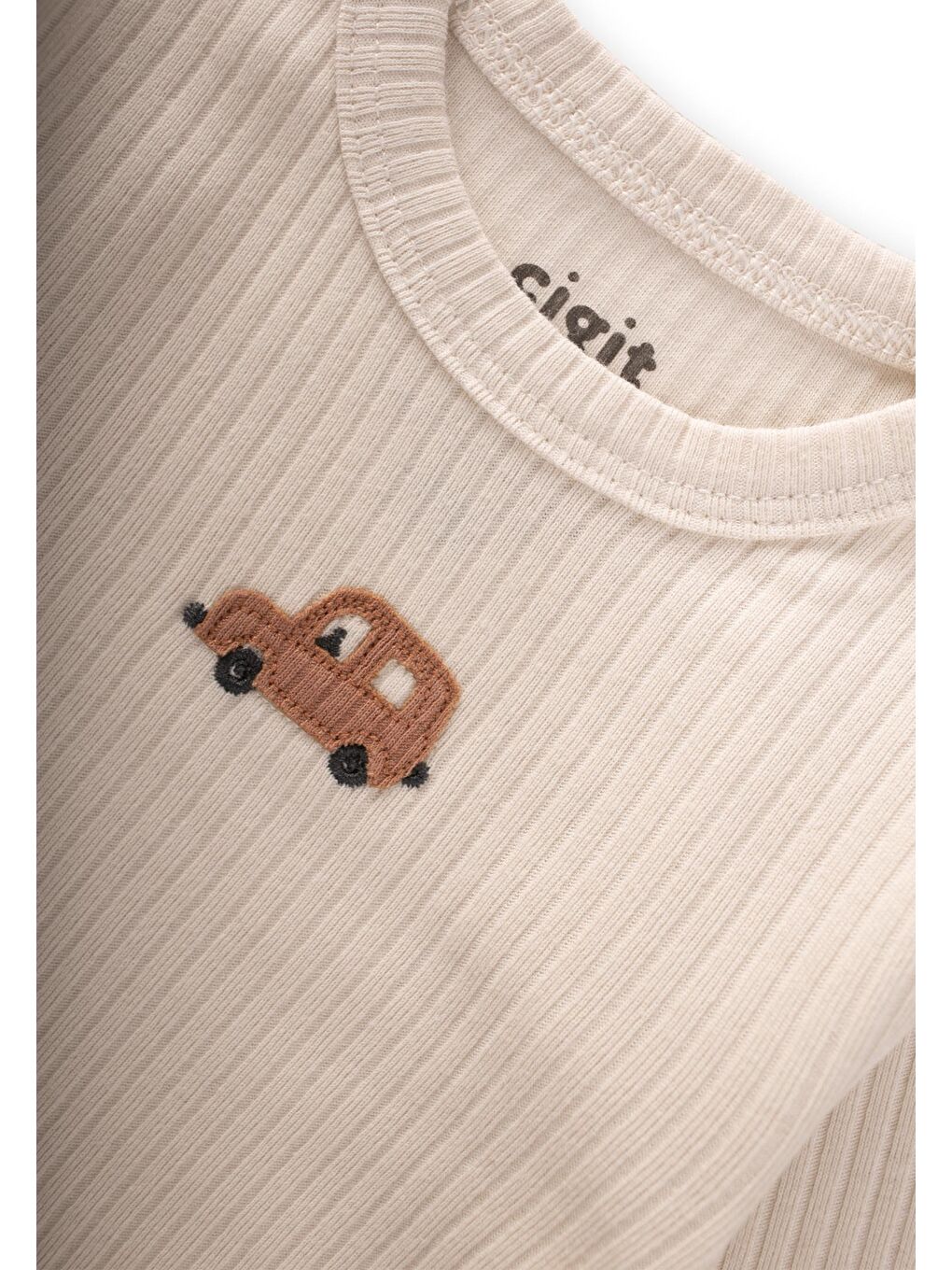 Araba Nakışli Zıbın Takım 0-3 Yaş Açık Bej-2
