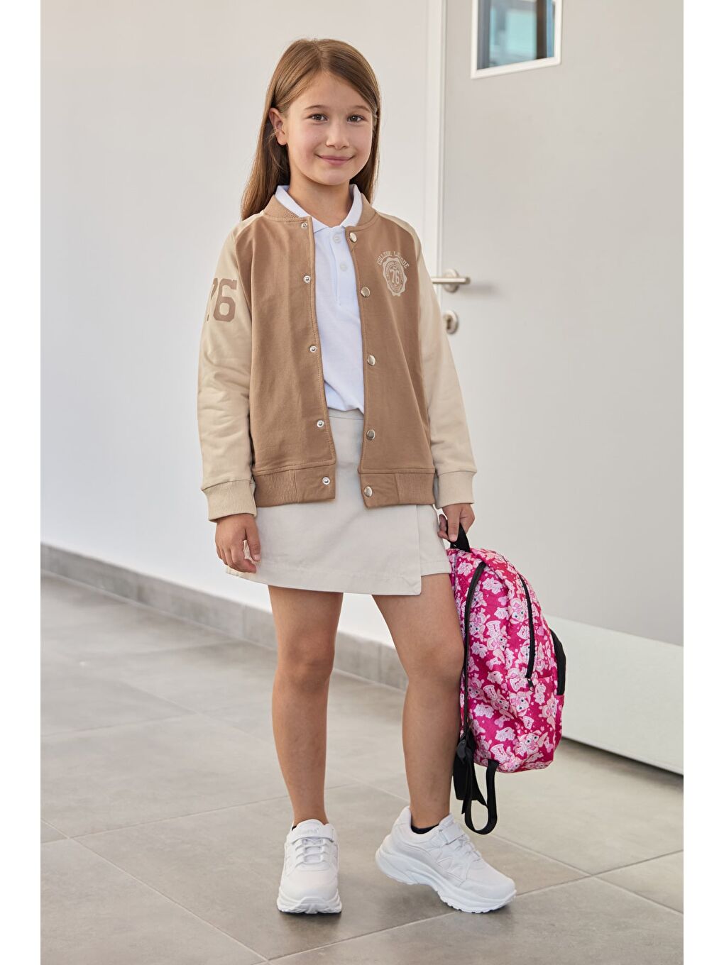 Kahverengi Baskılı Dik Yaka Kız Çocuk Kolej Ceket-1