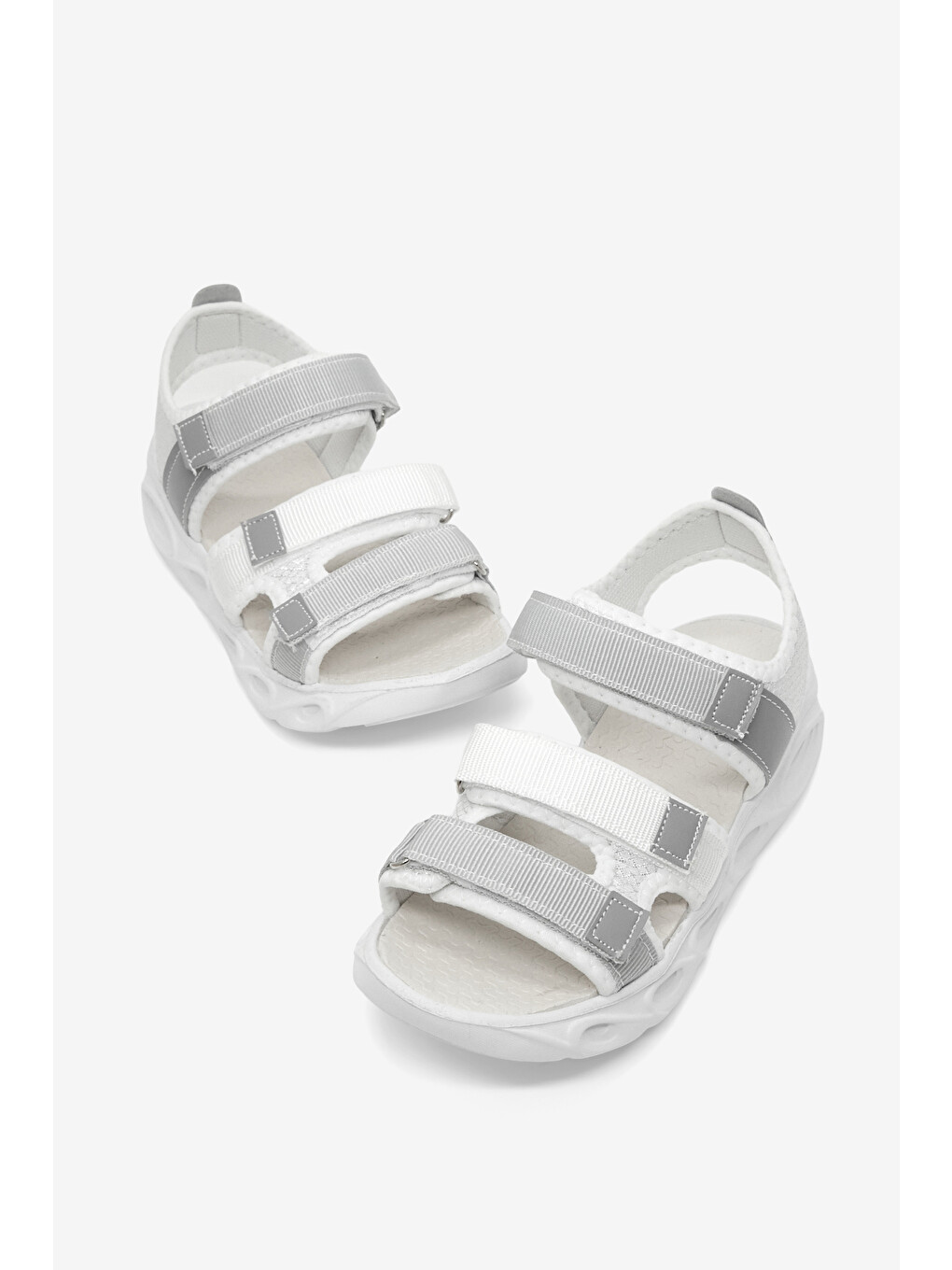Çocuk Unisex Beyaz Gri Çoçuk Renkli Rahat Kalıp Sandalet-2
