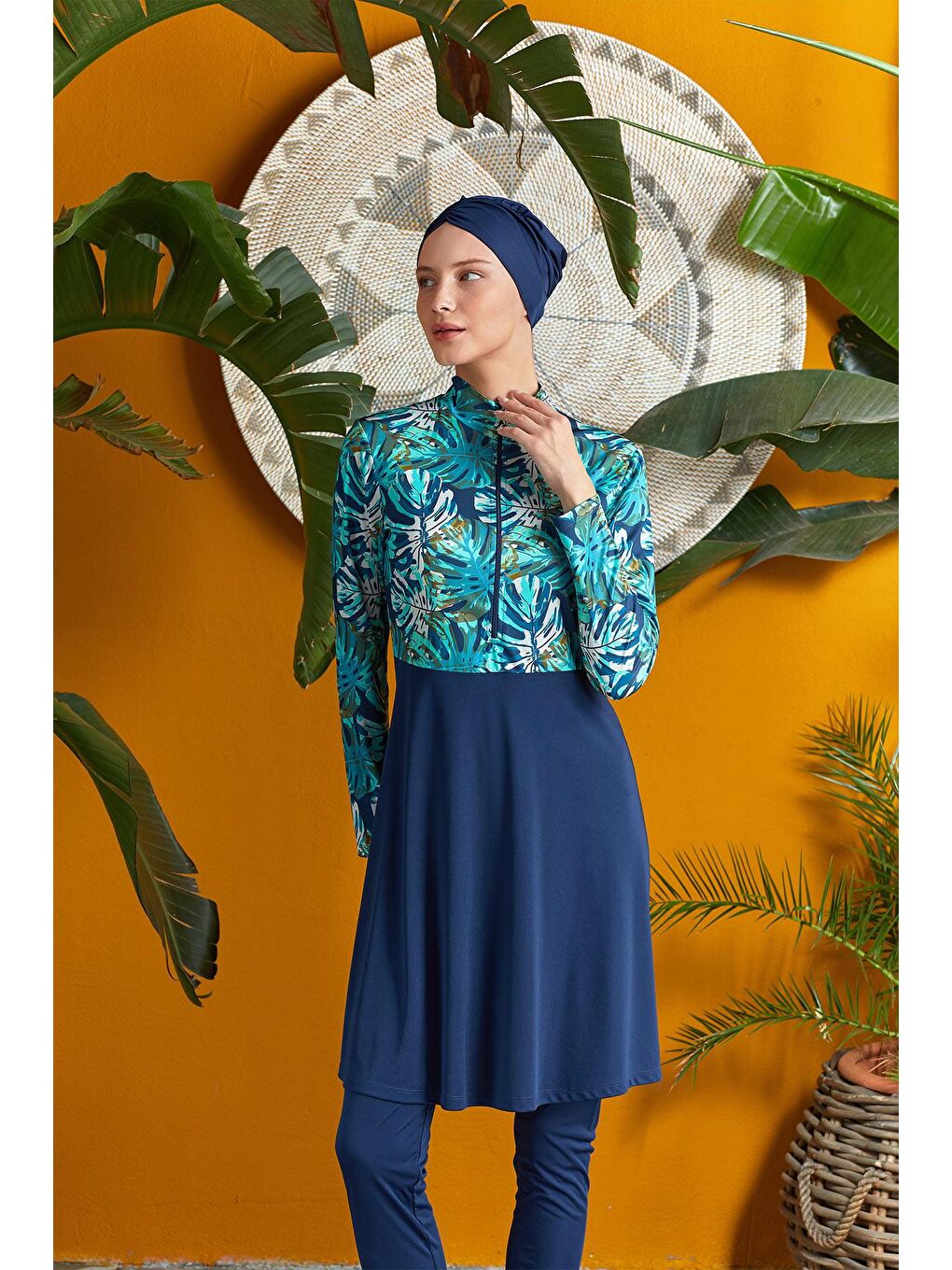 Lacivert Kadın Tropikal Yaprak Desenli Tesettür Mayo | Lacivet 3124