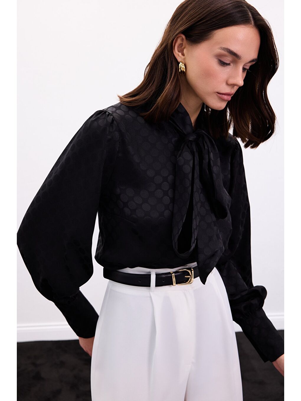 Puantiye Desenli Gömlek - Siyah-5