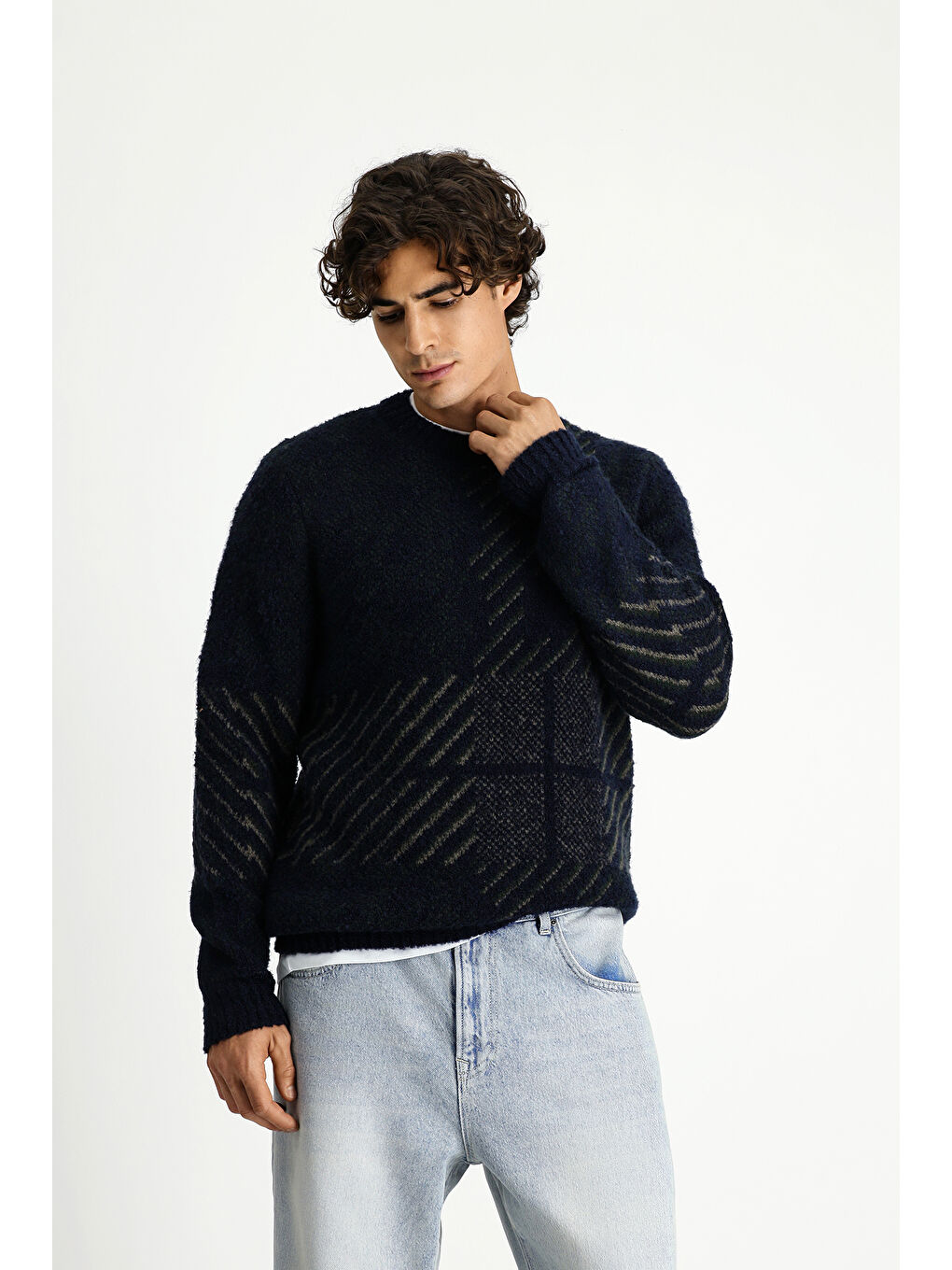 Lacivert Bisiklet Yaka Regular Fit Desenli Yünlü Triko Kazak-3