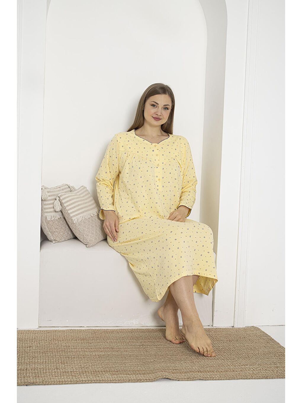 Sarı Uzun Kol Düğmeli Yaka %100 Pamuklu Penye Büyük Beden Anne Geceliği 933-4