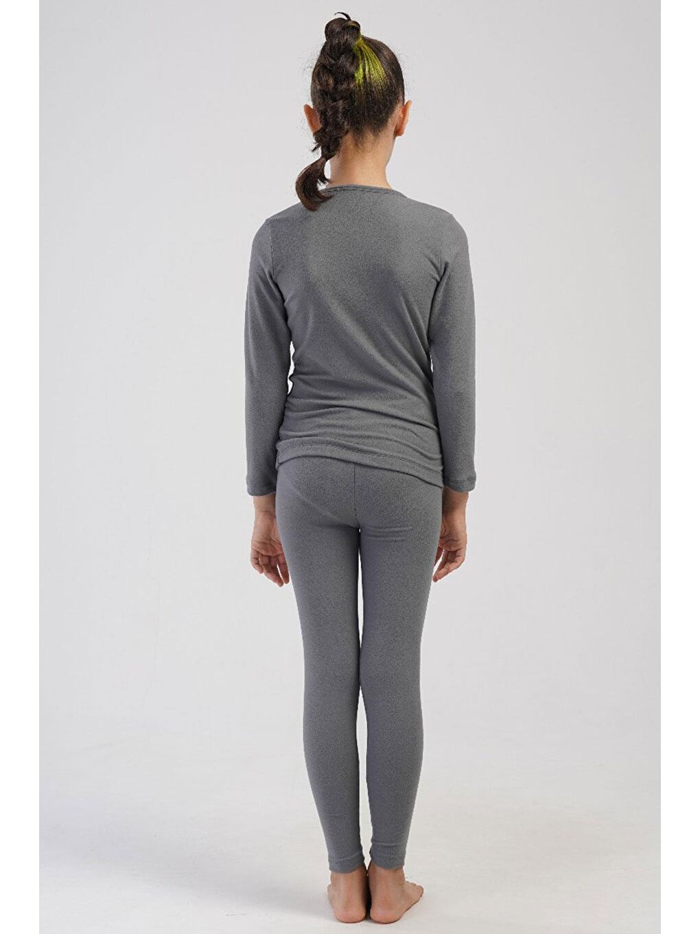 Gri Kız Çocuk Uzun Kol Bisiklet Yaka Termal Takım 405161 Füme-2