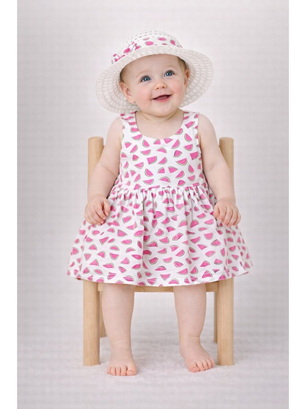 Kırmızı Tatlı Karpuz Desenli Şapkalı Fiyonklu Kız Bebek Elbisesi-3